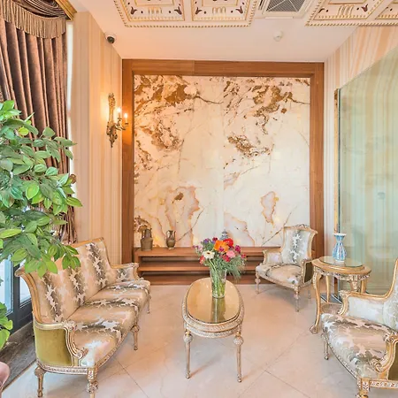 The Pera Hill Hotell 4*