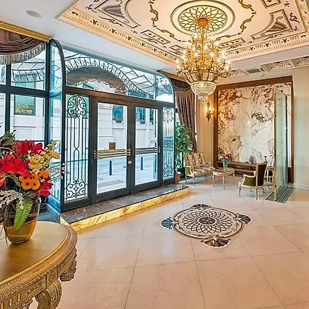 Hotel The Pera Hill 4*