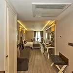 Hotel The Pera Hill
