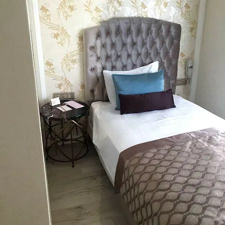 Szálloda The Pera Hill 4*