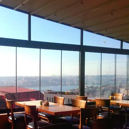 The Pera Hill Отель 4*